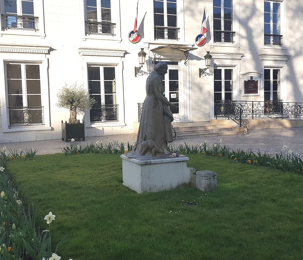Monument à Louise Michel 3